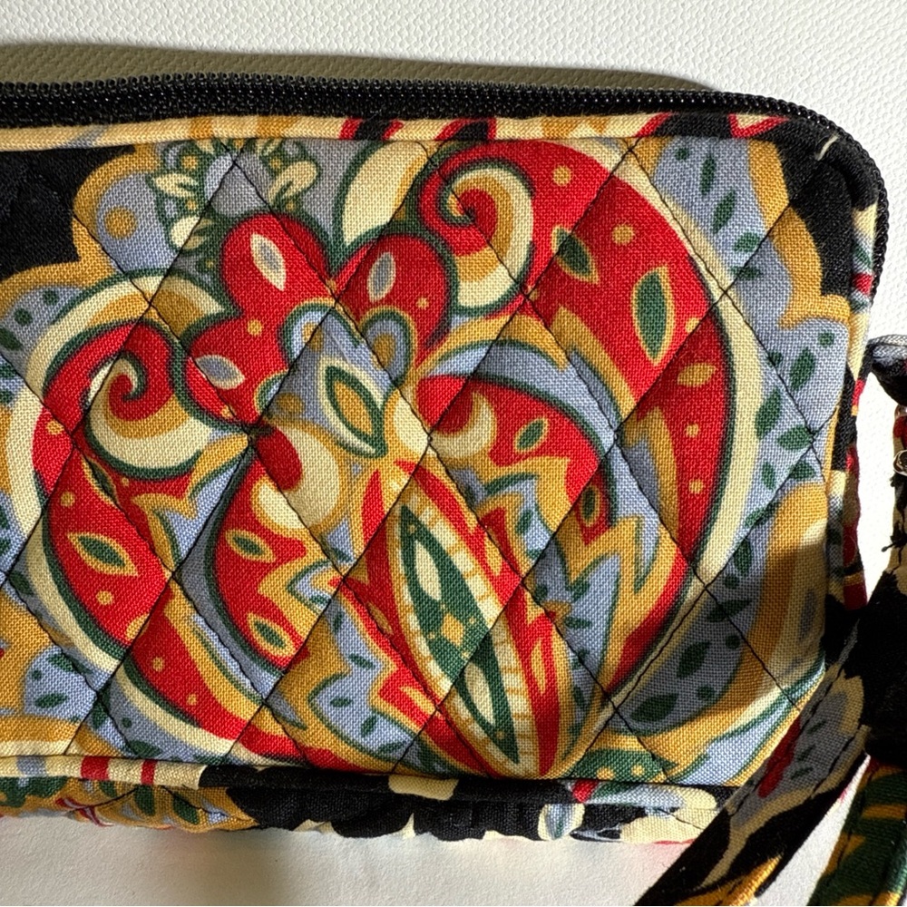 Vera Bradley Versailles Wallet or Cosmetic Bag. Pre-owned - Picture 6 of 12